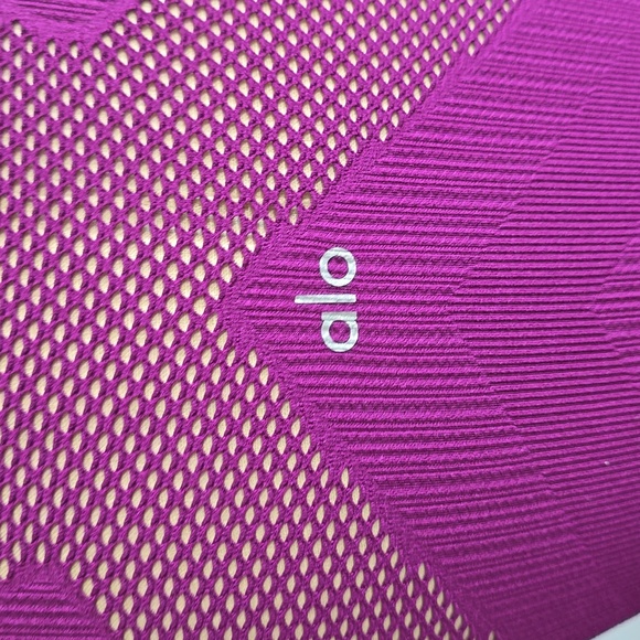 ALO Ribbed Long Sleeve - Picture 5 of 6